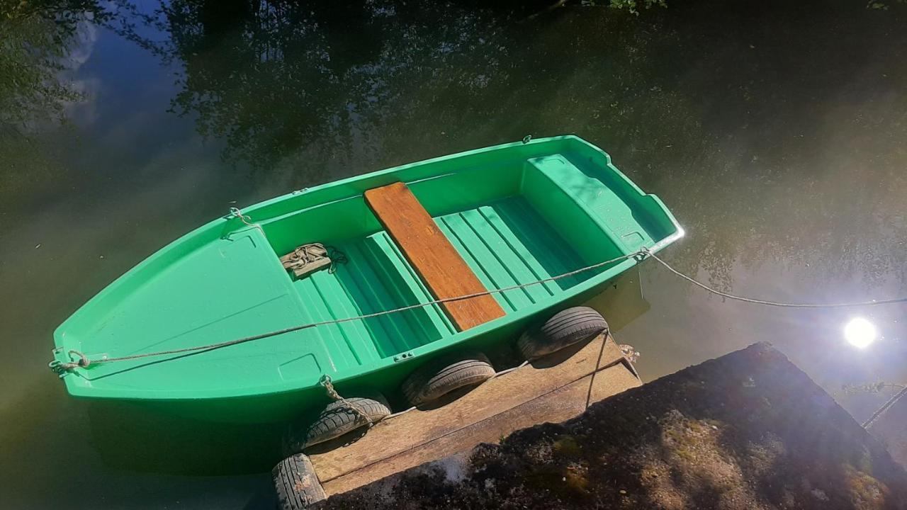 Le Gite Embarque - Gere Par Presta-Zen'Services - Barque Electrique En Supplement ヴェルダン・シュル・ムーズ エクステリア 写真